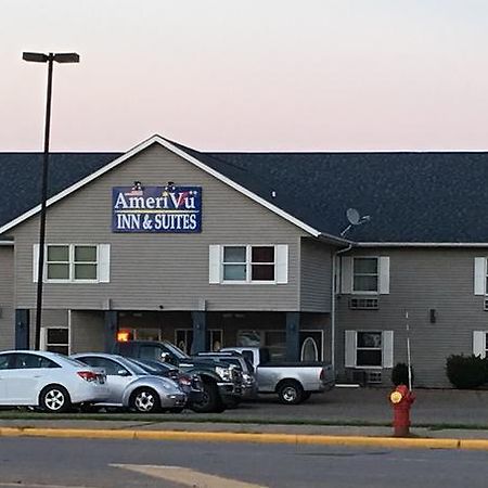 Amerivu Inn & Suites New Richmond Exterior photo